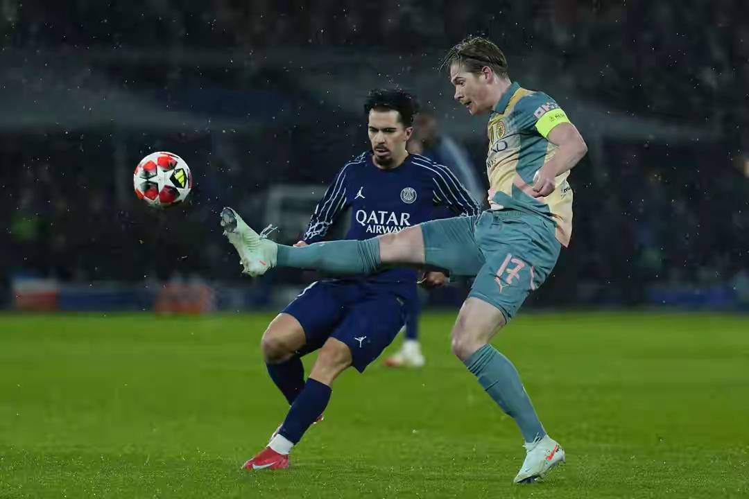 费耶诺德清晨门线救险Uzi在瑞士队比赛中精彩发挥，赛后葡萄牙体育调整名单以备法甲直接炸裂的简单介绍